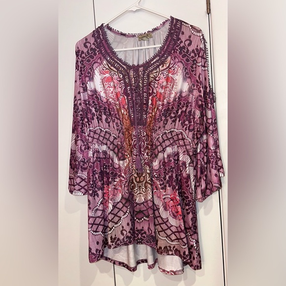 ONE WORLD Tops - One World Cold Shoulder Top elastic waist crochet details tassels. Size 1X